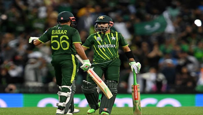 T20 World Cup Final: టాస్‌ గెలిచి ఫీల్డింగ్ ఎంచుకున్న ఇంగ్లాండ్‌.. కీలక వికెట్లను కోల్పోయిన పాక్‌