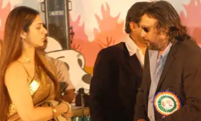 Tabu: మద్యం మత్తులో టబును రేప్ చేయబోయిన స్టార్ హీరో ఎవరో తెలుసా..?