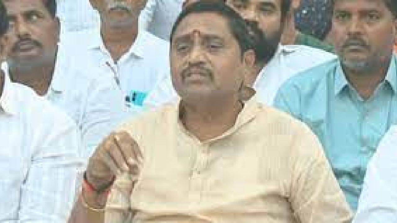 MP comments On Pawan Kalyan: కేఏ పాల్ లాంటోడే పవన్ కల్యాణ్.. పెద్ద తేడా ఏం లేదు