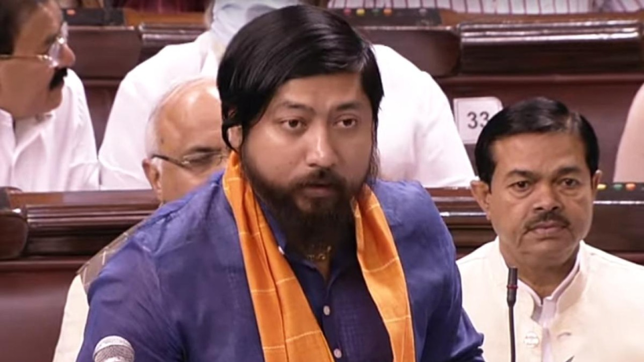 Nisith Pramanik : మంత్రి వర్గంలో చిన్నవాడు.. కానీ దొంగతనంలో పెద్దవాడు