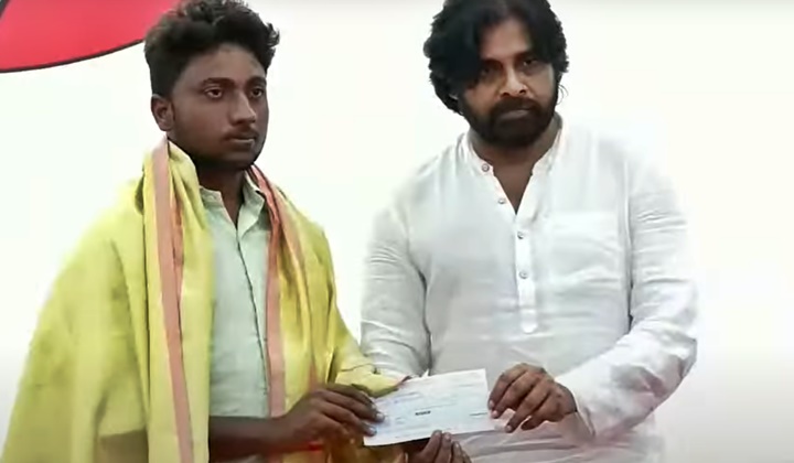 Pawan Kalyan: అన్నమయ్య డ్యాం బాధితులకు పవన్ కళ్యాణ్ ఆర్ధిక సహాయం
