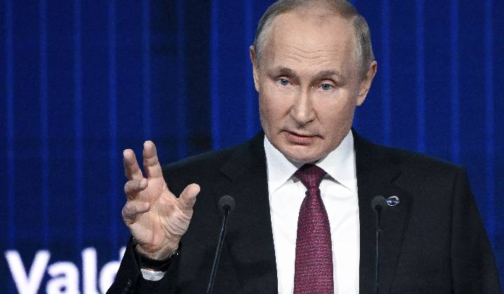 Vladimir Putin: భారతీయులపై రష్యా అధ్యక్షుడి ప్రశంసలు.. ఏమన్నారంటే..