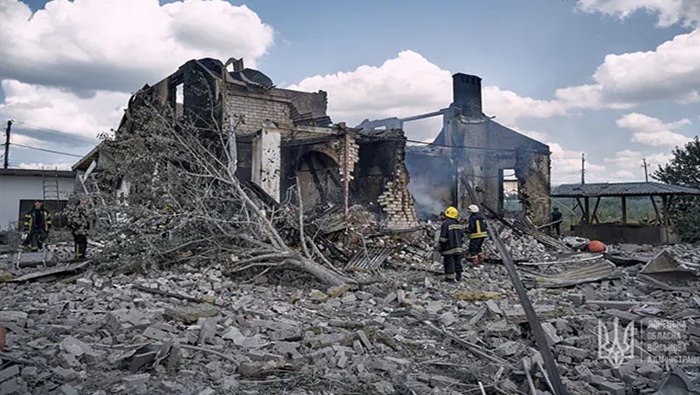 Russia-Ukraine War: ఖేర్సన్‌ నగరంపై రష్యా బాంబు దాడులు.. 15 మంది మృతి