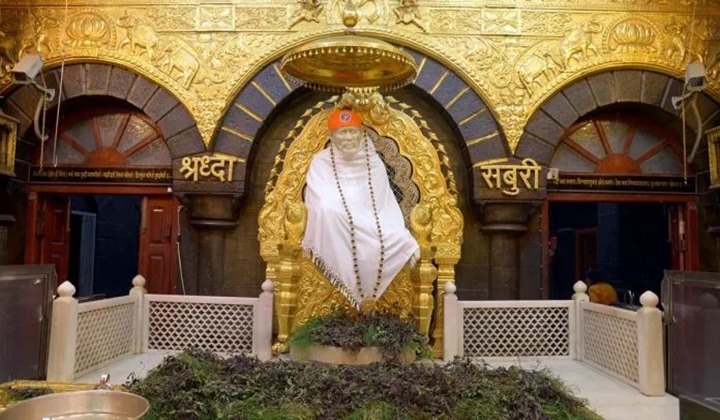 Shirdi: షిర్డీ సాయినాథునికి రికార్డు స్థాయిలో హుండీ కానుకలు