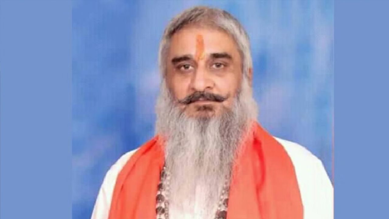 Shiv Sena leader shot dead : పంజాబ్‌లో పోలీసుల ఎదుటే శివసేన నేతపై కాల్పులు