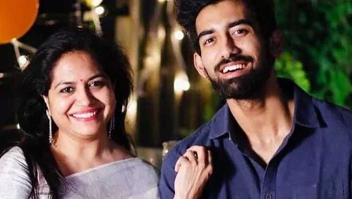 Singer Sunitha: కొడుకును ఇండస్ట్రీకి పరిచయం చేయనున్న సునీత..