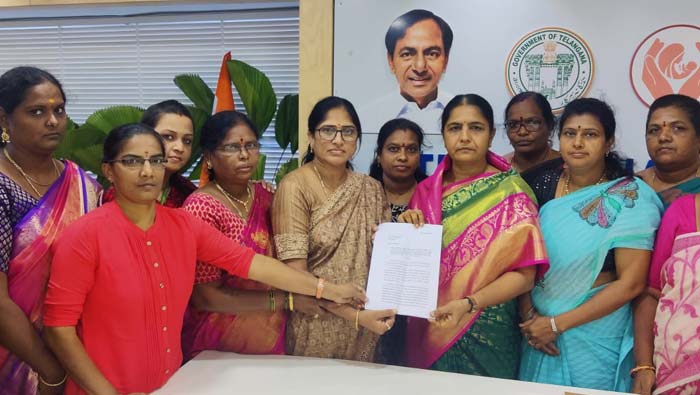 Women Commission : ఎంపీ అరవింద్‌పై చర్యలు తీసుకోండి.. టీఆర్‌ఎస్ మహిళా నాయకులు