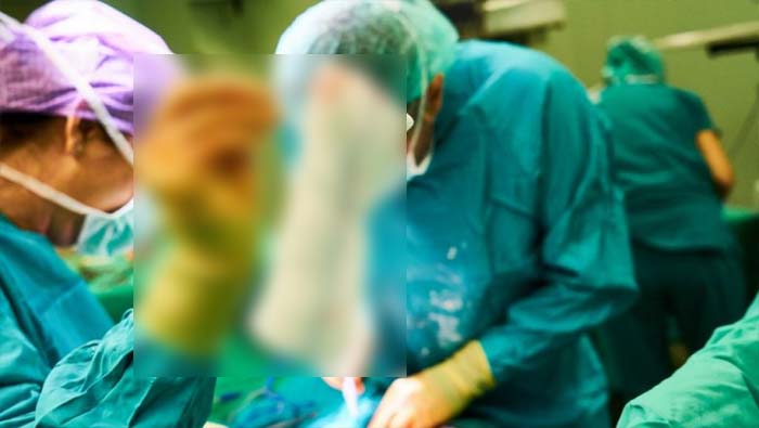 Fractured Ribs: జస్ట్ “దగ్గి”నందుకు మహిళకు విరిగిన పక్కటెముకలు.. షాక్ లో డాక్టర్లు