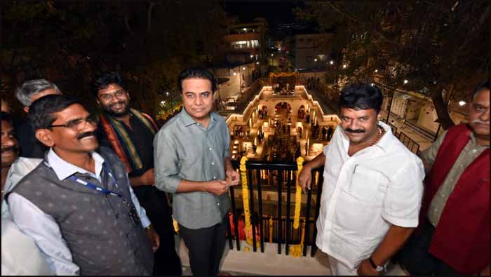 Minister KTR: మరో 43 మెట్ల బావుల్ని ఆధునీకరిస్తాం.. కేటీఆర్ స్పష్టం