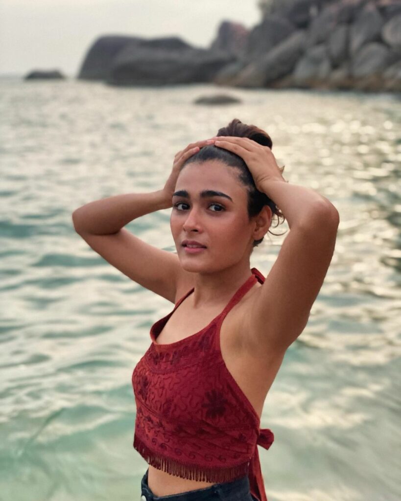 Shalini Pandey (5)