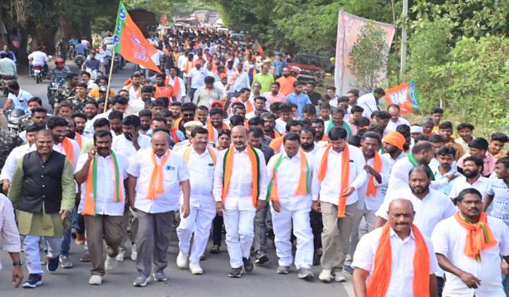 Bandi Sanjay: కేసీఆర్ వి అన్నీ ఝూటా మాటలే..