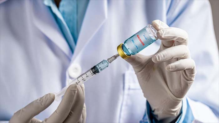 Covid Booster: బూస్టర్‌ డోస్‌ తీసుకోలేదా? అయితే..