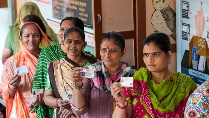 Gujarat Elections: గుజరాత్‌లో ప్రశాంతంగా ముగిసిన తొలి విడత పోలింగ్.. 56.88 శాతం ఓటింగ్ నమోదు