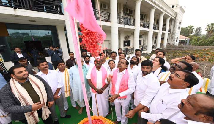 CM KCR: బీఆర్ఎస్‌కు అవకాశం ఇస్తే రెండేళ్లలో దేశంలో 24గంటల కరెంట్
