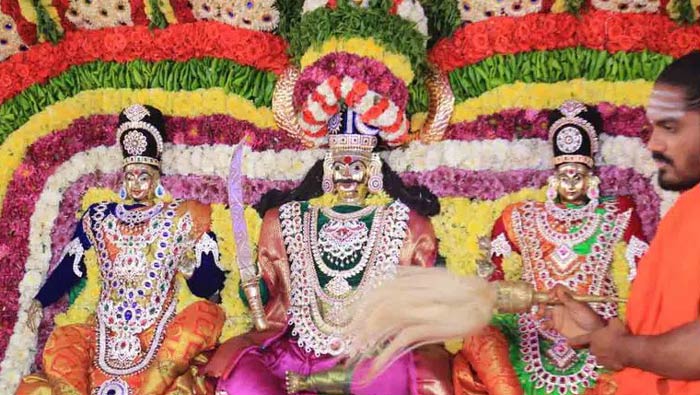 Komuravelli Mallikarjuna Swamy : ఘనంగా కొమురవెల్లి మల్లన్న లగ్గం..