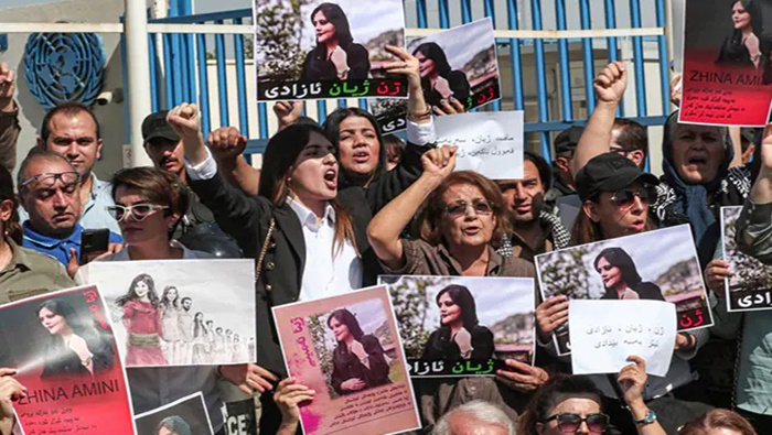 Morality Police: సుదీర్ఘ నిరసనల తర్వాత దిగొచ్చిన ఇరాన్‌.. నైతిక పోలీసు విభాగం రద్దు