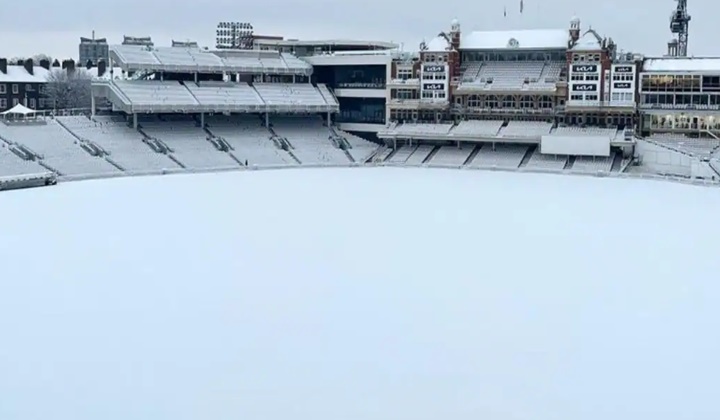 Oval Stadium