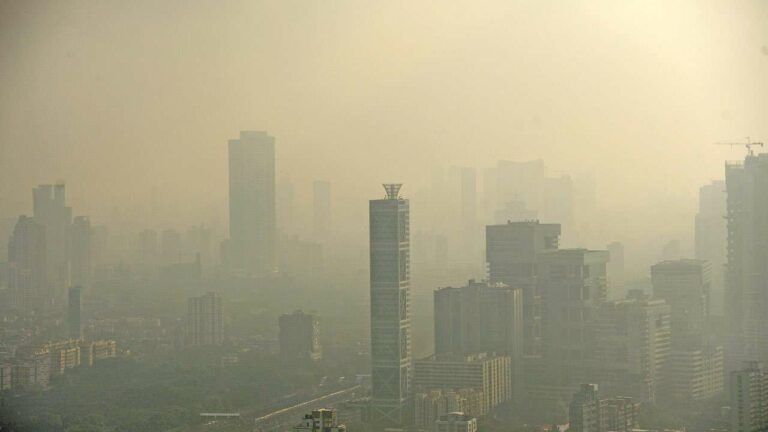 Air Pollution : ముంబైలో పడిపోయిన గాలినాణ్యత.. ఢిల్లీని పక్కకు నెట్టి మరీ