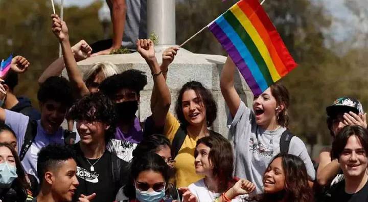 Same Gender Marriage : ఇక స్వేచ్ఛగా స్వలింగ పెళ్లిళ్లు చేసుకోవచ్చు