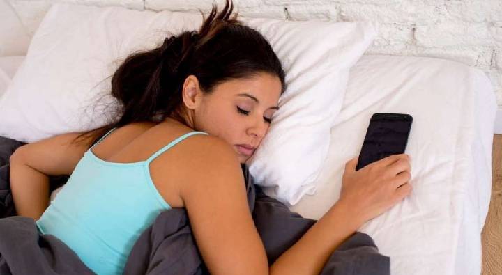 Job Offer :  బాగా నిద్రపోయే వారికి గుడ్ న్యూస్.. రూ.30వేలతో జాబ్ రెడీ