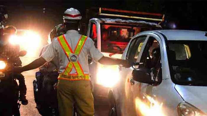 Traffic Restrictions : హైదరాబాద్‌ వాసులకు అలర్ట్‌.. రేపు నగరంలో ట్రాఫిక్‌ ఆంక్షలు