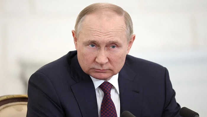 Vladimir Putin: ఇంట్లో మెట్లపై నుంచి పడిపోయిన పుతిన్‌