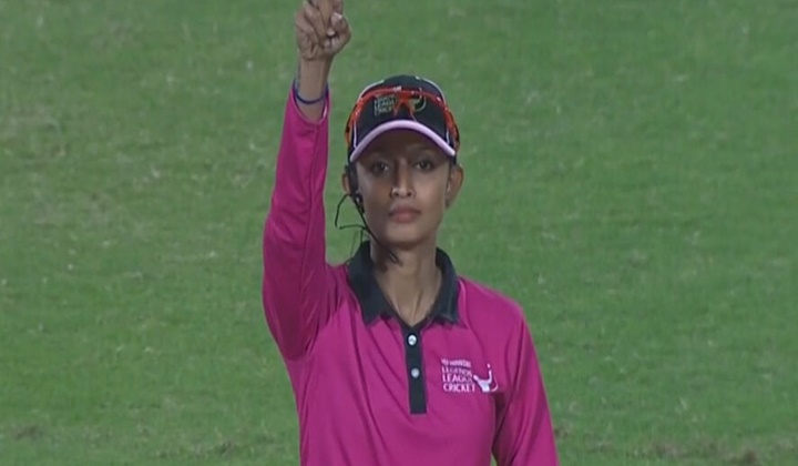 Woman Umpires