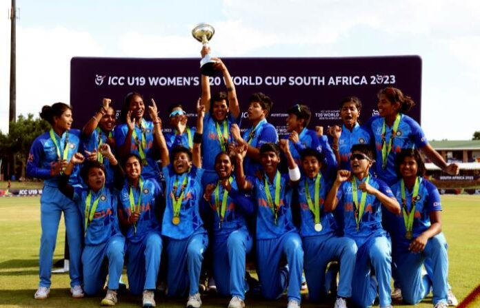 India Women U 19 Team With The Icc Womens T20 World Cup