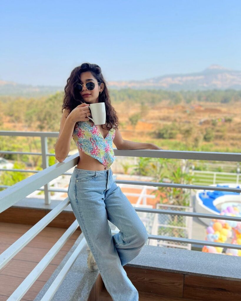 Mithila Palkar (5)