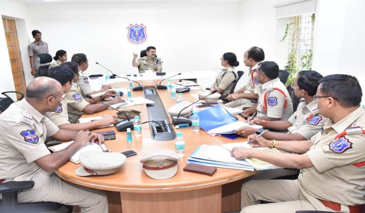 Chain Snaching: చైన్ స్నాచర్లపై ఉక్కుపాదం.. పోలీసుల సీరియస్ యాక్షన్