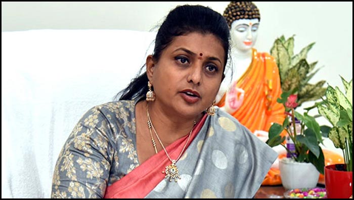 Roja Fires On Pawan Kalyan