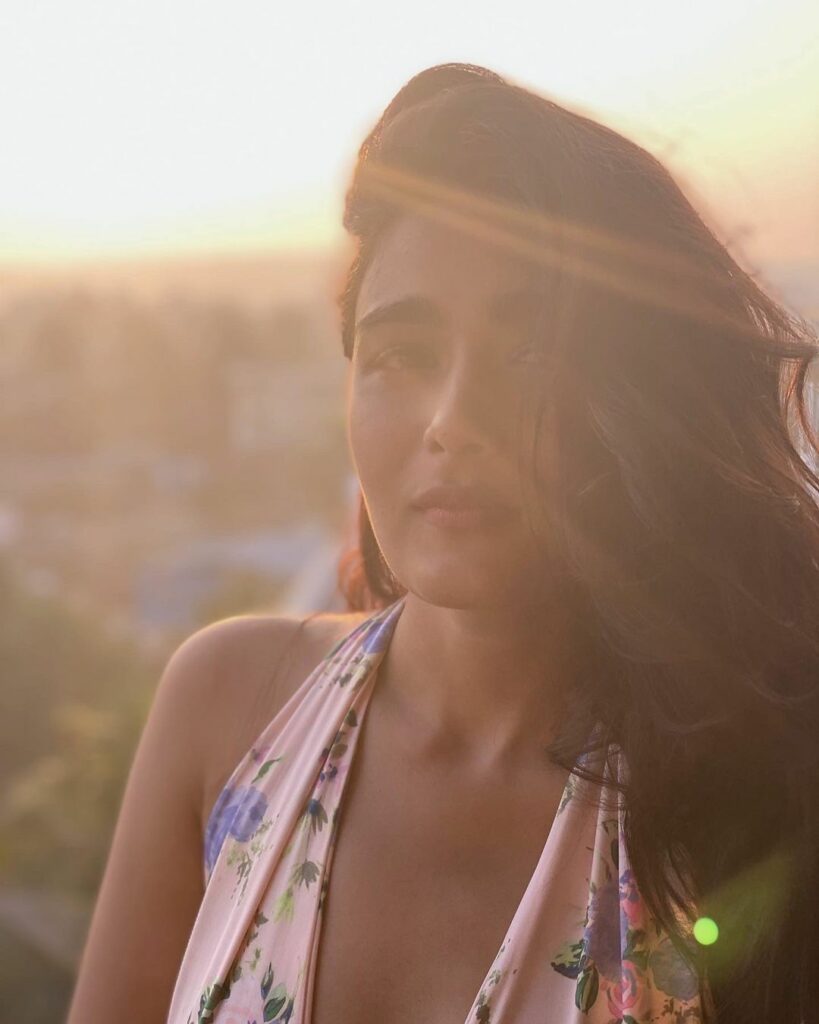 Shalini Pandey (4)