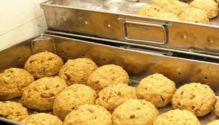 Tirumala Laddu: తిరుమల శ్రీవారి లడ్డూ కౌంటర్ లో చోరీ