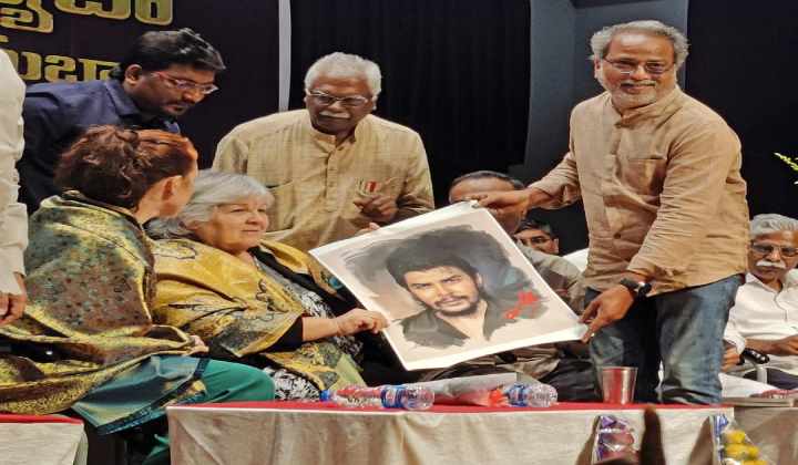 Che Guevara Photo Stolen: చెగువేరా కూతురికి చేదు అనుభవం
