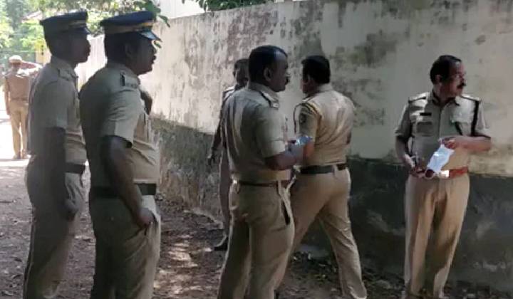 Kerala: కీచక టీచర్..26 మందిపై లైంగిక దాడి..