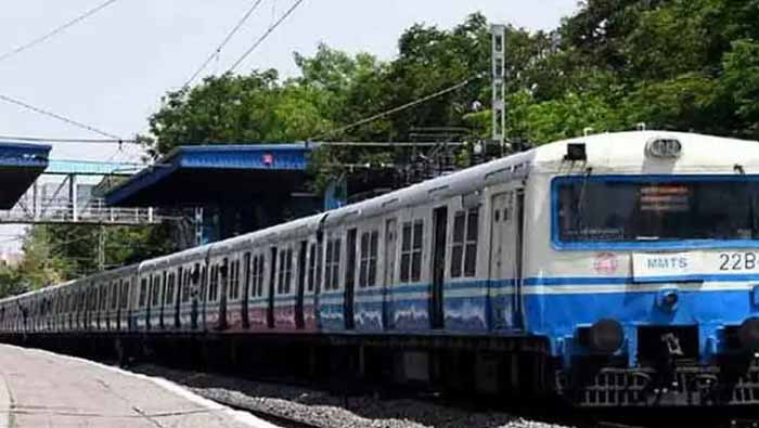 MMTS : హైదరాబాద్‌ వాసులకు అలర్ట్‌.. రేపు, ఎల్లుండి పలు ఎంఎంటీఎస్‌ సేవలు రద్దు