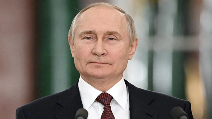 Russia: ఆ ఆయుధాల వల్ల ఉక్రేనియన్లకే డేంజర్… రష్యా హెచ్చరిక