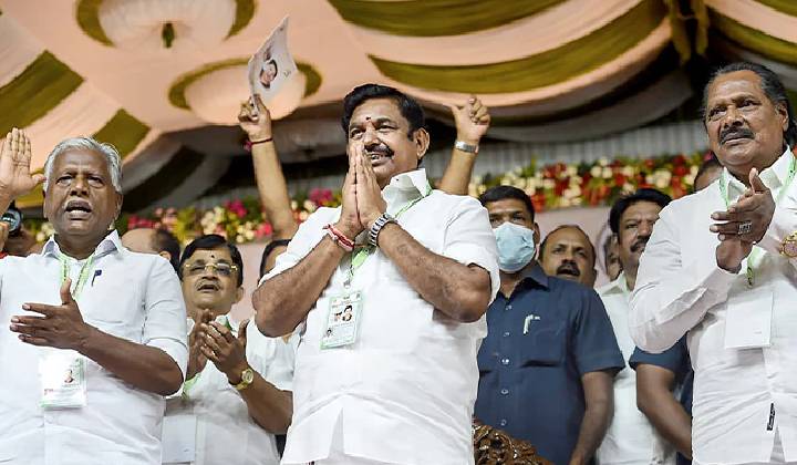 AIADMK: అన్నాడీఎంకే పళనిస్వామిదే.. పన్నీర్ సెల్వానికి సుప్రీంకోర్టు షాక్..