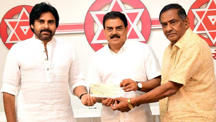 Pawan Kalyan Donation: కార్యకర్తలకు బీమా.. పవన్‌ కల్యాణ్ రూ.కోటి విరాళం
