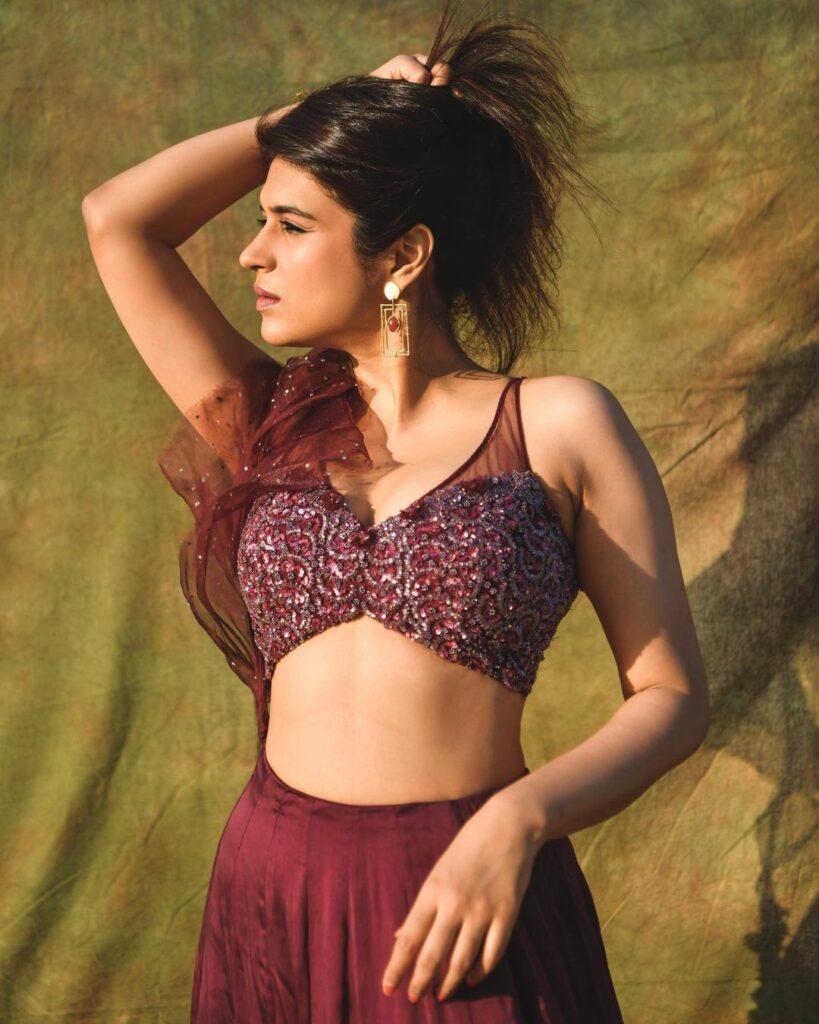 Shraddha Das (4)