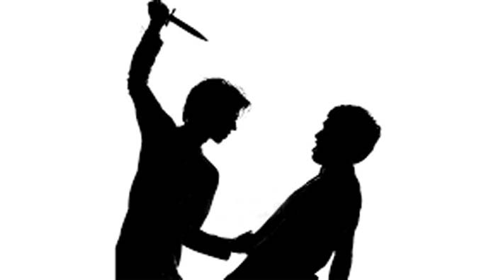 Siblings clash: అన్నను కత్తితో పొడిచి చంపిన తమ్ముడు.. ఇంటి అద్దె చెల్లించే విషయంలో..