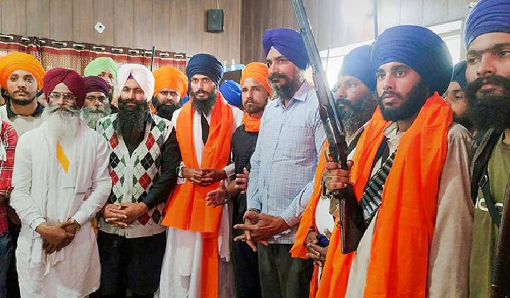 Khalistan: భారత్‌‌పై విషాన్ని చిమ్మిన అమృత్‌పాల్ సింగ్..  పంజాబ్ స్వతంత్రం అవుతుందని ప్రగల్భాలు..