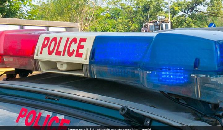 Bengaluru: దారుణం.. అమ్మాయితో చాటింగ్ చేస్తున్నాడని యువకుడి దారుణ హత్య