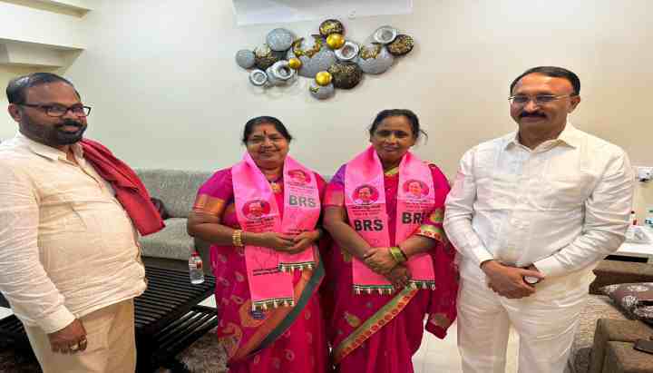 Tadi Shakuntala: బీఆర్ఎస్ లో చేరిన బెజవాడ మాజీ మేయర్