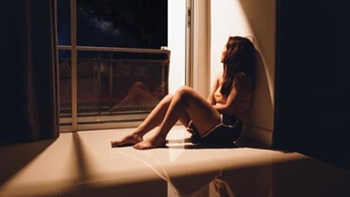 Fraud : నమ్మి పెళ్లి చేసుకున్న వ్యక్తి మోసగాడైతే.. ఆ అమ్మాయి పరిస్థితి ఏంటీ..?