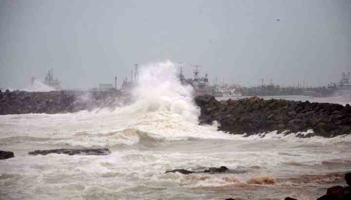 High Tide In Visakhapatnam