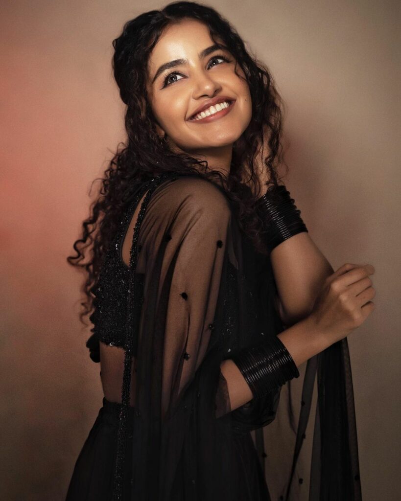 Anupama Parameswaran (6)