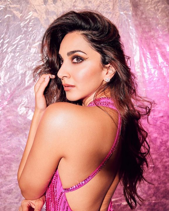 Kiara Advani (13)