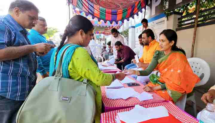 MLC Elections: చెదురుమదురు సంఘటనలు మినహా ఏపీలో ముగిసిన ఎమ్మెల్సీ ఎన్నికలు