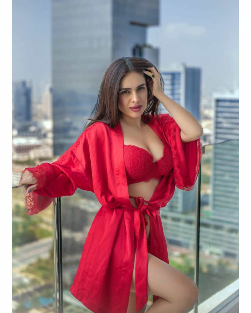 Neha Malik (9)